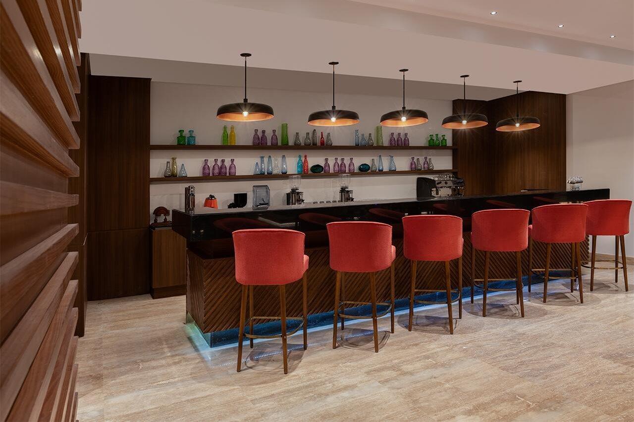 Crystal Inn Hotel - Alamein (Adults Only) El Alamein Kültér fotó The bar at the lounge